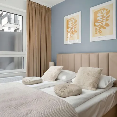 Nowoczesny Apartament Z Tarasem Wroclaw Braniborska 72 By Heyrent Wroclaw
